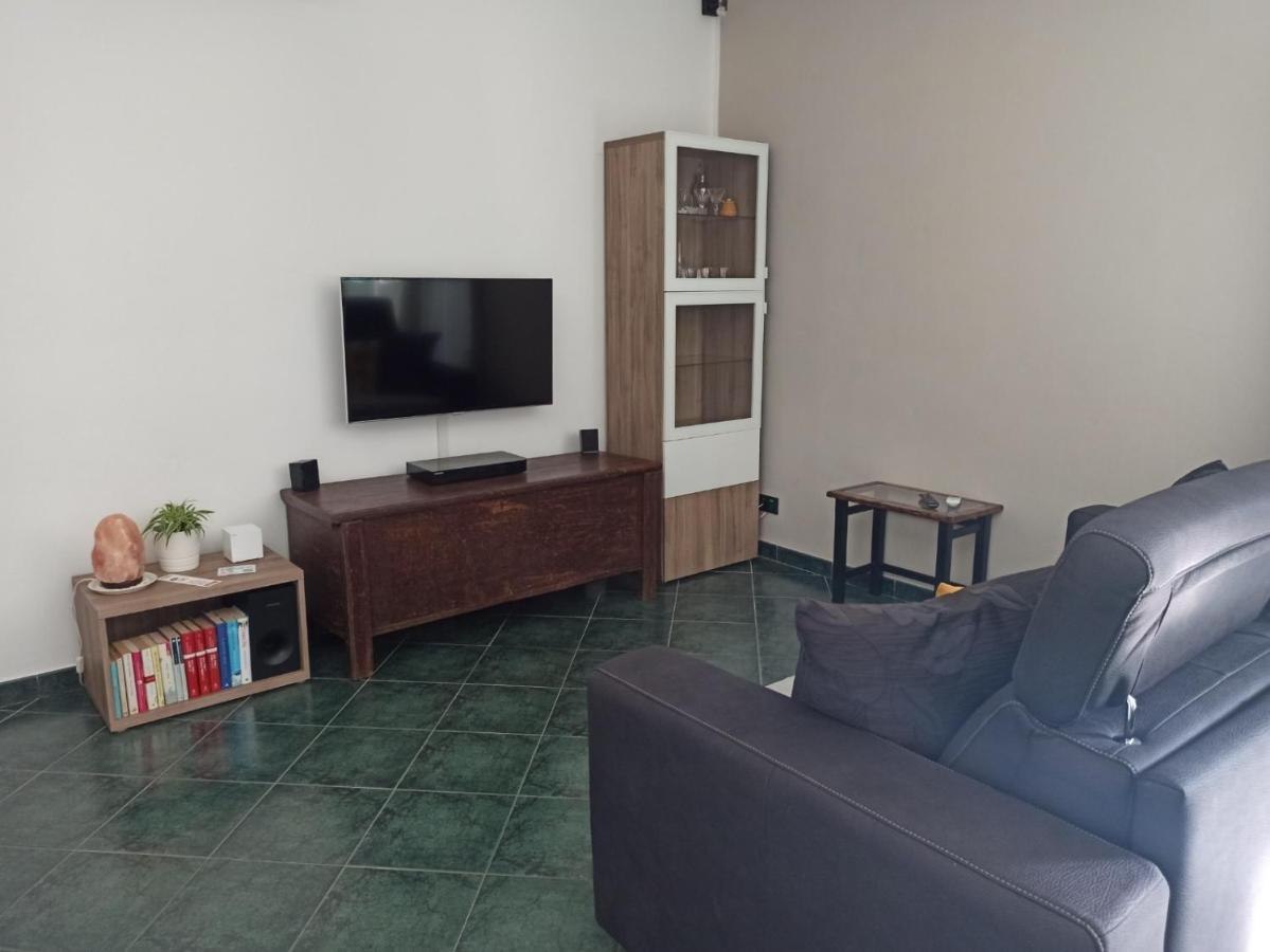 קזארצה ליגורה Il Glicine Cozy Appartamnent, Near Sestri Levante Between Cinque Terre E Portofino מראה חיצוני תמונה
