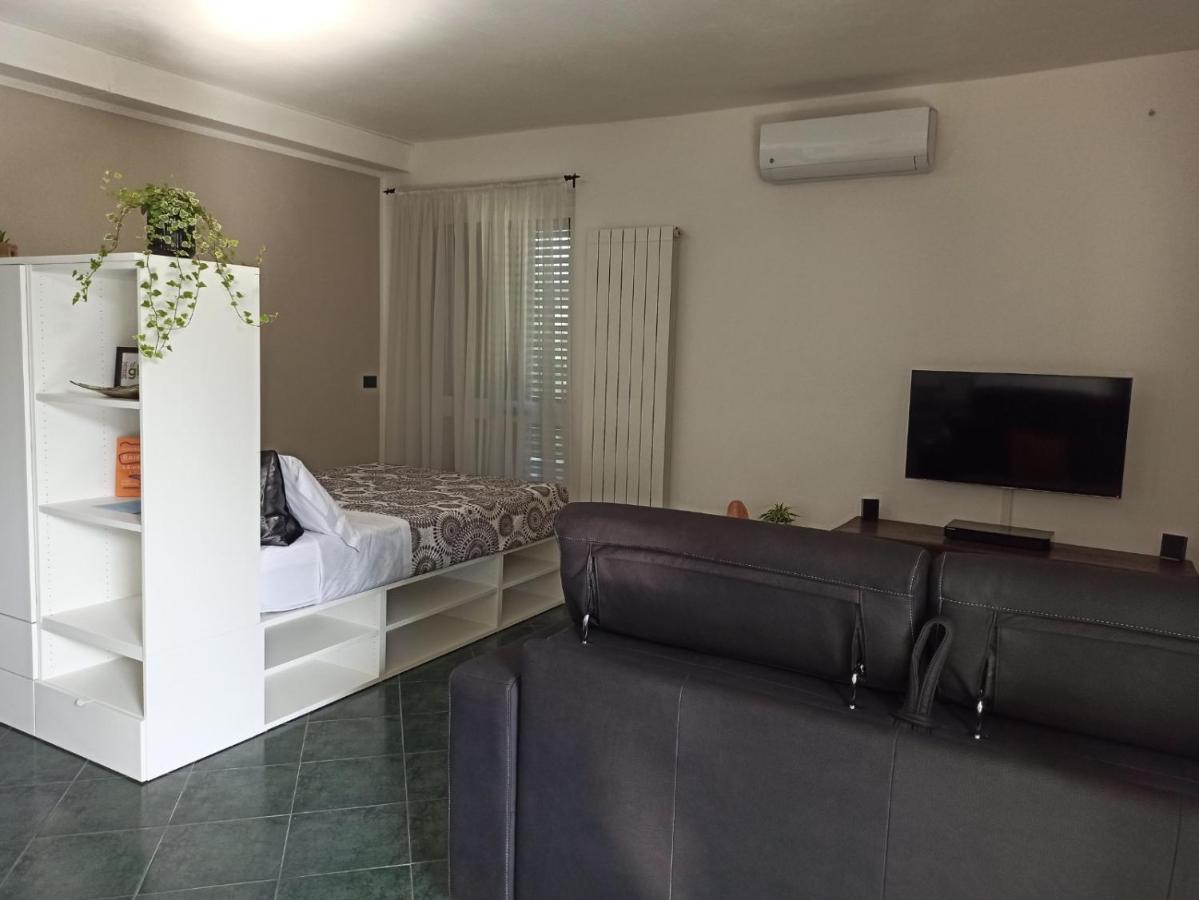 קזארצה ליגורה Il Glicine Cozy Appartamnent, Near Sestri Levante Between Cinque Terre E Portofino מראה חיצוני תמונה
