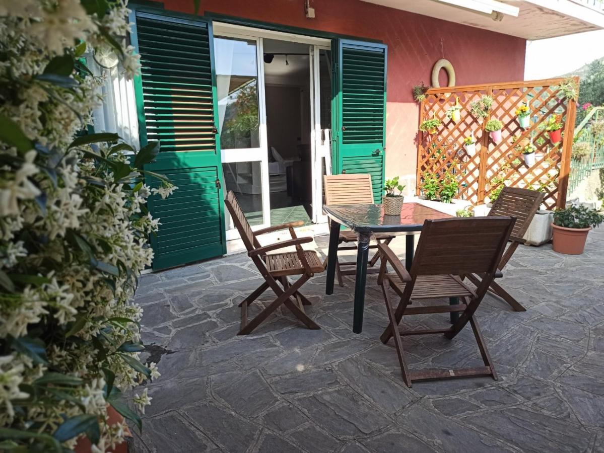 קזארצה ליגורה Il Glicine Cozy Appartamnent, Near Sestri Levante Between Cinque Terre E Portofino מראה חיצוני תמונה
