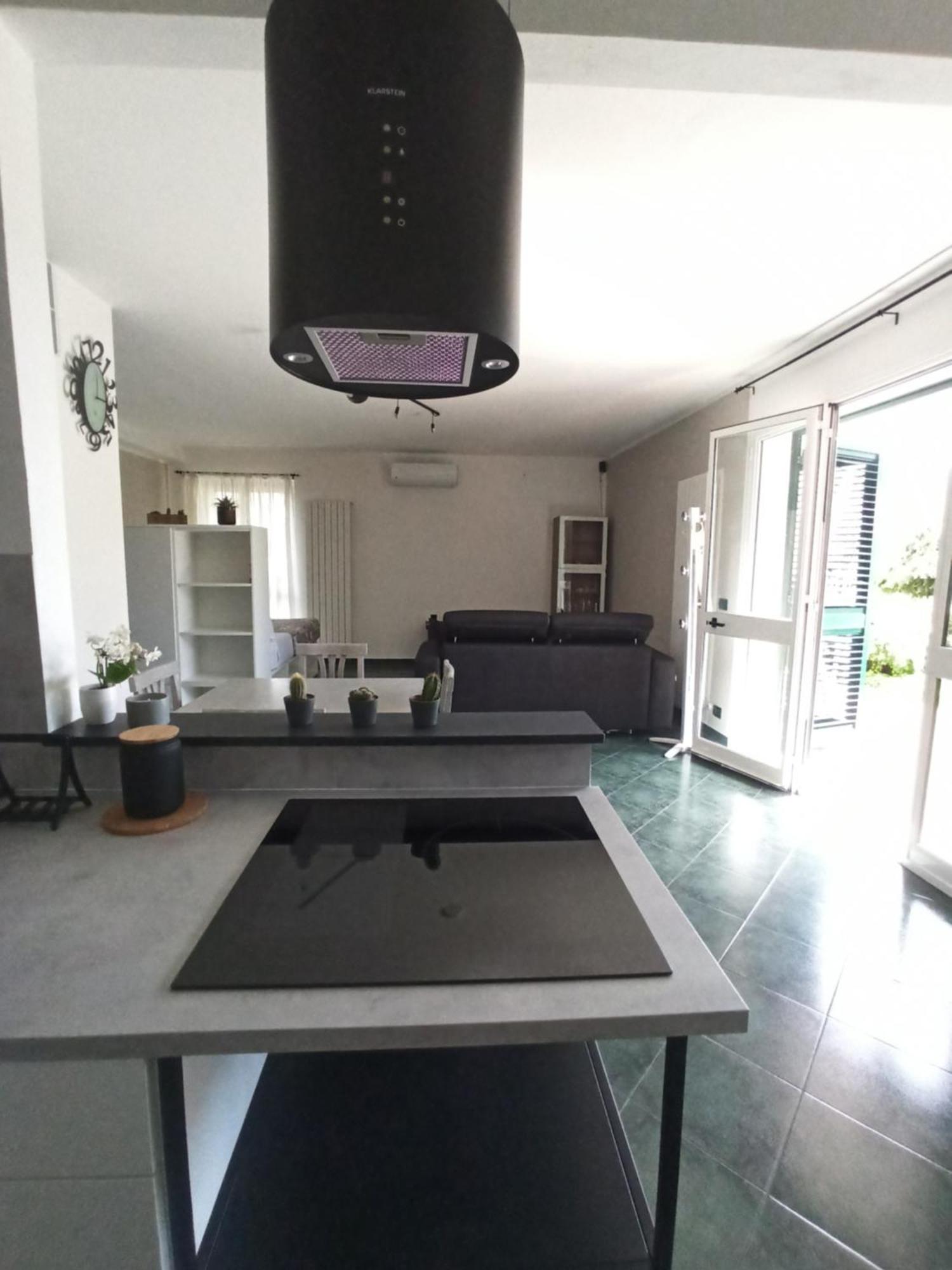 קזארצה ליגורה Il Glicine Cozy Appartamnent, Near Sestri Levante Between Cinque Terre E Portofino מראה חיצוני תמונה
